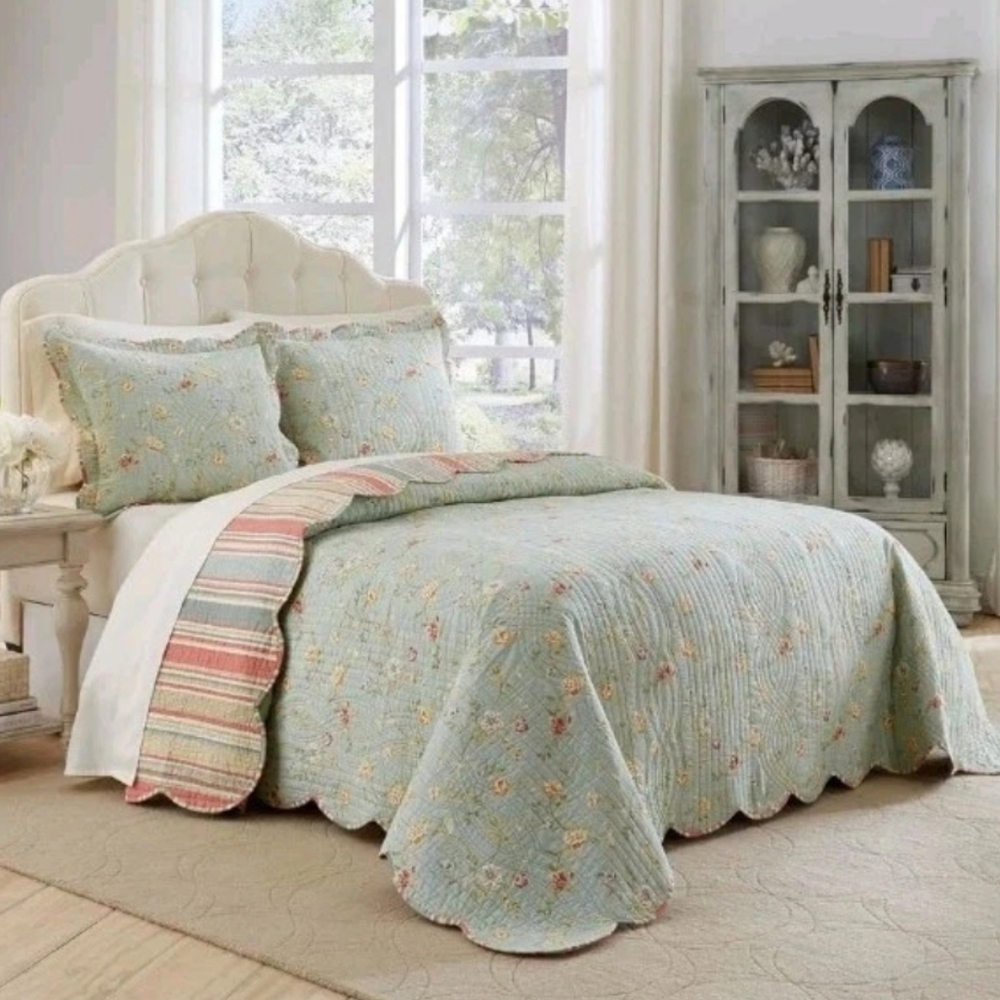 Waverly Garden Glitz ModernFarmhouse Floral 3-Piece Reversible Quilt Queen